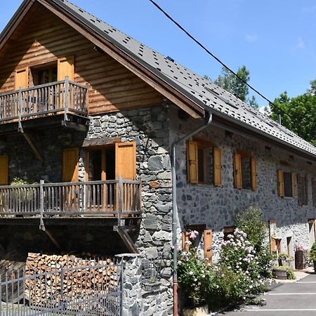 Bed and Breakfast La Cle Des Bois Ле-Бур-д'Уазан Екстер'єр фото